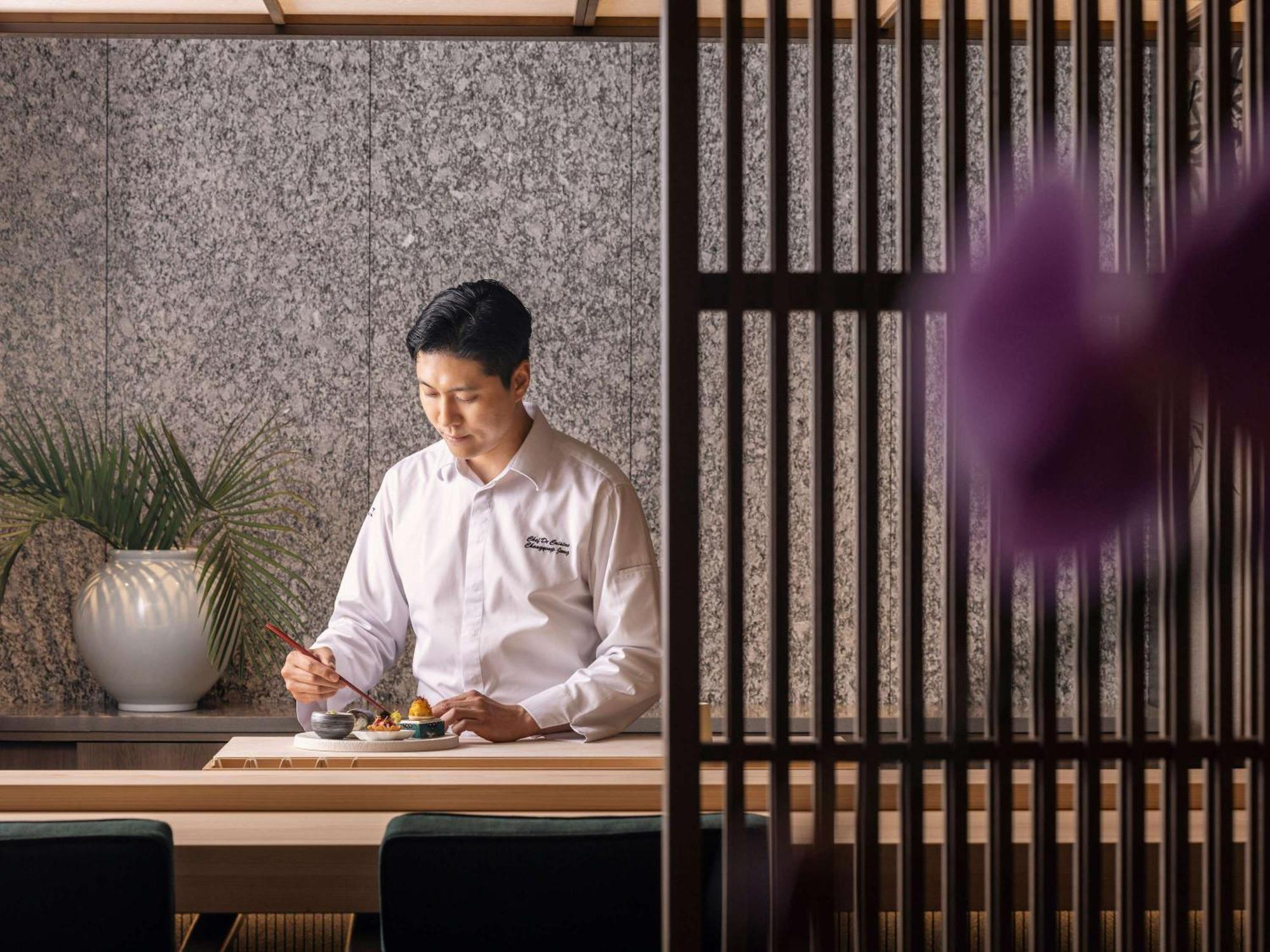 Sofitel Ambassador Seoul Hotel & Serviced Residences Exterior photo